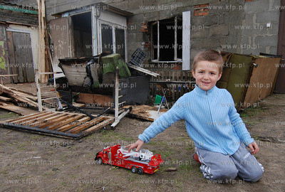 5-letni Sebastian Miszkowski ze wsi Barlomino w gminie...