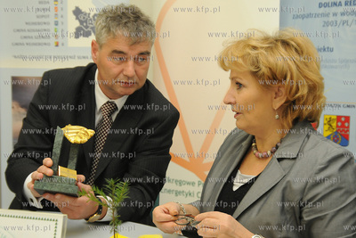 Komunalny Zwiazek Gmin " Doliny Redy i Chylonki " z...