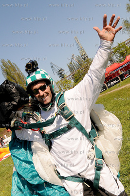 Mlode Miasto w Gdansku. Zawody Diverse Crane Boogie...