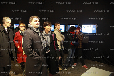 Gdansk - Instytut Sztuki Wyspa. Wernisaz wystawy "Ludzie,...