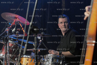 Rumia. Koncert zespolu RAZ DWA TRZY Adama Nowaka w...