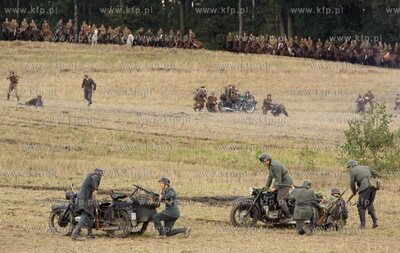 Co roku we wsi Krojanty kolo Chojnic odbywa sie inscenizacja...