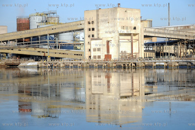 Stocznia Remontowa w Gdansku.
31.01.2012
fot. Andrzej...