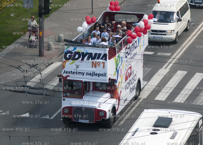 Gdynia wybrala plebiscyt na Miasto Wolnosci 25-lecia....