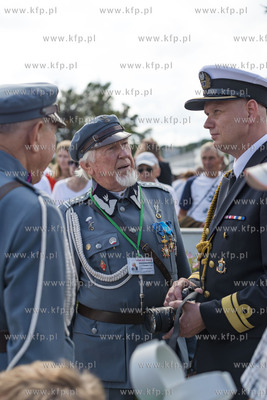 Gdynia. Święto Wojska Polskiego. Nz. Wiesław Kapergren-Kapturowicz,...