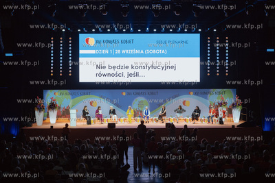 Gdańsk, Ergo Arena. XVI Kongres Kobiet. N/z od lewej:...