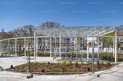 Sopot. Finalizacja przebudowy Placu Przyjaciół Sopotu....