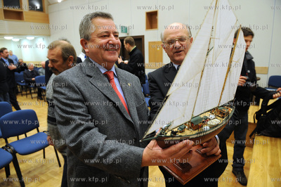 Miasto Gdańsk odkupiło żaglowiec General Zaruski....