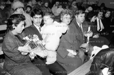 Uroczystosc chrztu dziecka w kosciele Najswietszej...