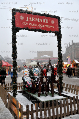 Jarmark Bozonarodzeniowy w Gdansku. Targ Weglowy. 20.12.2012...