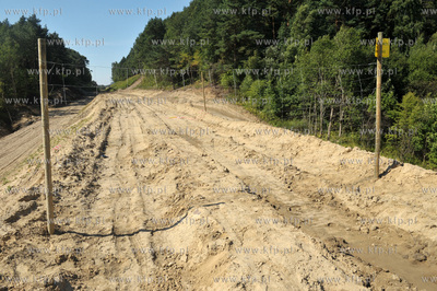 Wyburzanie ostatniego starego wiaduktu dawnej trasy...