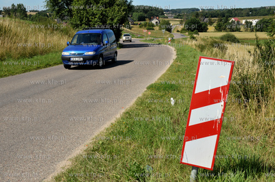 Zukowo. Droga pomiedzy wsia Otomino, a Zukowem.18.07.2014...