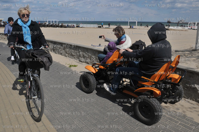 Sopot. Tlok na sciezce rowerowej w poblizu Grand Hotelu.2.05.2015...