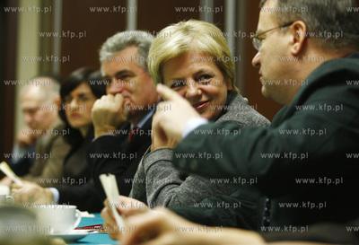 Gra dyplomatyczna - nowy projekt edukacyjno-kulturalny...