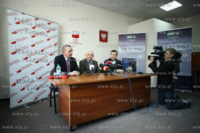 Gdynia. Siedziba biura poselskiego Leszka Millera....