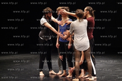 Scena Malarnia. Proba medialna spektaklu Enclave 4/7...