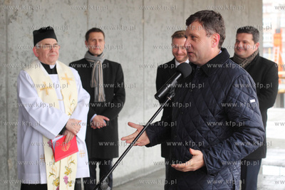Uroczystosc wmurowania kamienia wegielnego pod budowe...