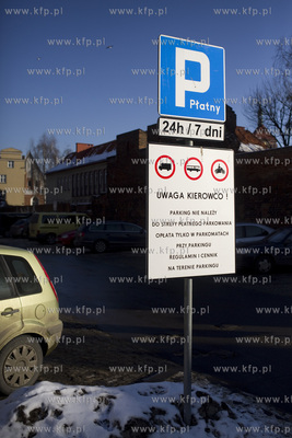 Parking przy ul. Podwale Staromiejskie w Gdańsku,...
