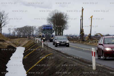 Przebudowa drogi krajowej s7 na odcinku Gdańsk - Kiezmark.
24.02.2017
fot....
