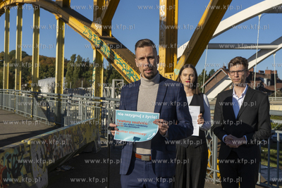 Żółty most w Gdańsku. Konferencja prasowa przewodniczącego...