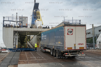 Port Gdańsk. Uruchomienie nowego połączenia promowego...
