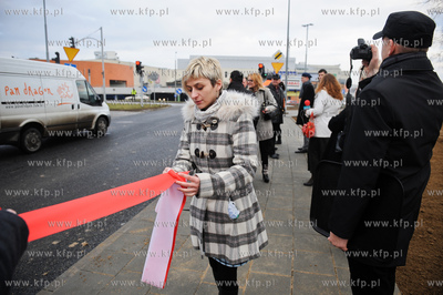 Gdansk. Uroczyste oddanie do uzytku dodatkowego pasa...