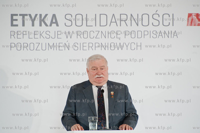 Gdansk. Dwor Artusa. Spotkanie pt Etyka solidarnosci...