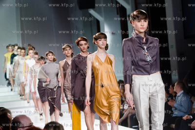 Centrum Stocznia Gdansk. Gala Amber Look Trends & Styles...