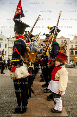 Tczew. Plac Hallera. Piata inscenizacja historyczna...