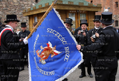 Ogolnopolskie Swieto Kominiarzy w Bytowie.
02.05.2008
...