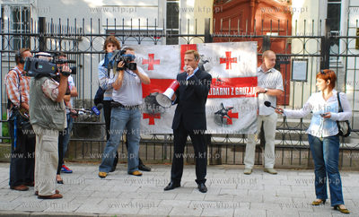 Manifestacja pod konsulatem Federacji Rosyjskiej w...