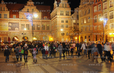 Gdansk. Przybycie Mikolaja i rozswietlenie najwyzszej...