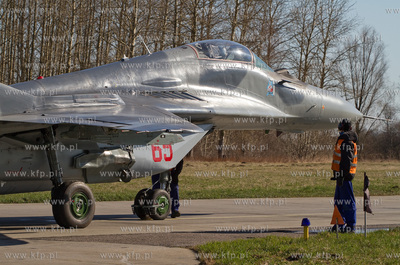 22 Baza Lotnictwa Taktycznego w Malborku.Trzy samoloty...