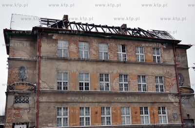 Spalona kamienica  przy ulicy Kartuskiej w Koscierzynie.17.01.2013Fot....