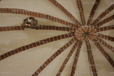 Kosciol sw. Katarzyny w Gdansku po pozarze.
23.05.2006
fot....