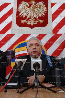 Konferencja prasowa przewodniczacego Samoobrony Andrzeja...