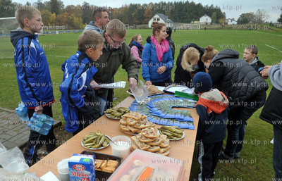 Sulmin (gmina Zukowo). Pierwszy Bieg Sztafetowy Firm...