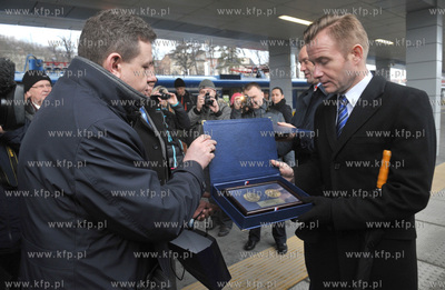 Oficjalne uruchoinienie nowej trasy kolejki SKM Gdansk...