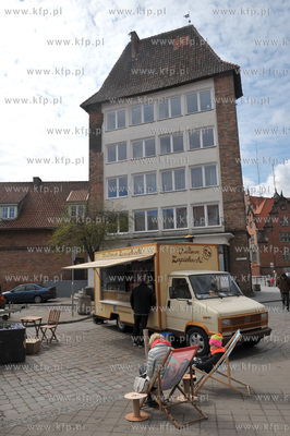 Gdansk. Wolny Targ na ul Ogarnej. PIerwsza z cyklu...