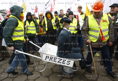 Gdansk. Demonstracja Zwiazkow Zawodowych z Grupy Energa....