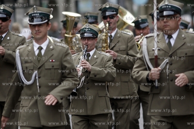 Gdynia. Swieto Marynarki Wojennej. Parada orkiestr...