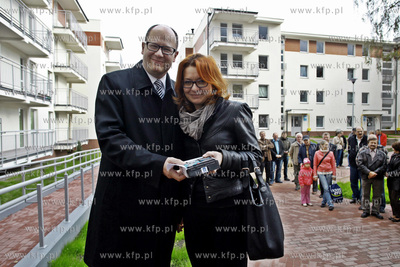 Uroczystosc oficjalnego przekazania nowych budynkow...