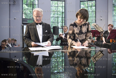 Polska Filharmonia Kameralna Sopot. Koncert KRICHEL...