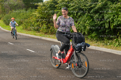 Przejazd rowerowy związany z otwarciem Ekostrady wzdłuż...