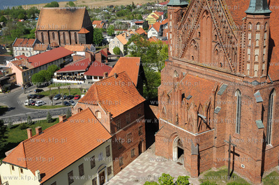 Frombork, Wzgorze Katedralne. Gotycka katedra pw. Wniebowziecia...