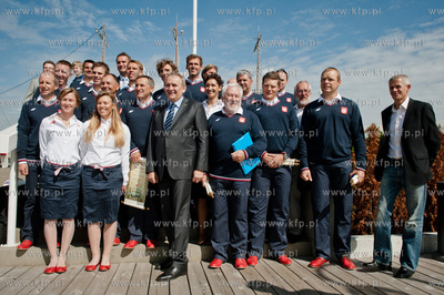 Sopot - molo. Przystan Jachtowa. Uroczystosc slubowania...