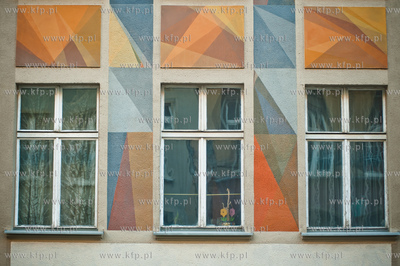 Gdansk. Odremontowane, nowo pomalowane kamieniczki...