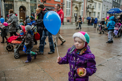 Gdansk. Obchody 10 rocznicy Swiatowego Dnia Zespolu...