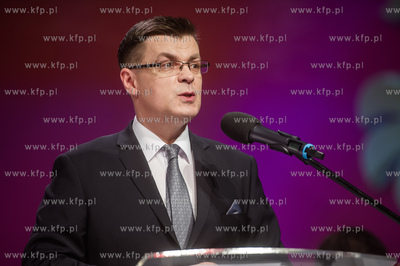 Gdansk. Centrum konferencyjno-wystawiennicze Amber...