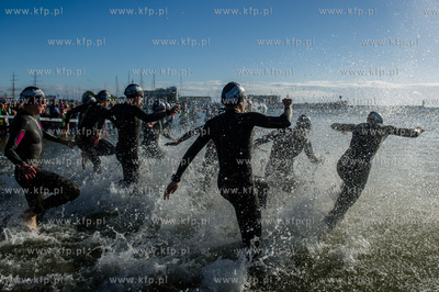 Zawody Herbalife Ironman 70.3 Gdynia 2016.
07.08.2016
fot....